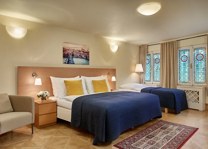 Hotel Mostecká 12 3*