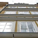 Mostecka 12 Hotel 3*