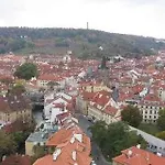Mostecka 12