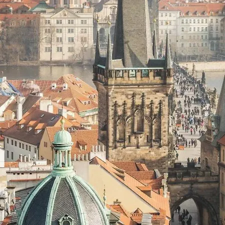Mostecka 12 Hotel Praga