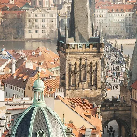 Hotell Mostecka 12 Prag